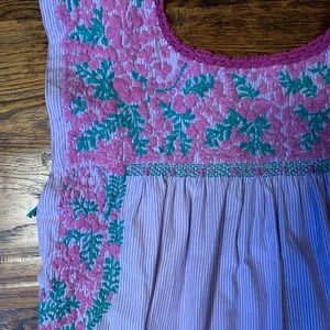 Mi Golondrina size small Mexican dress